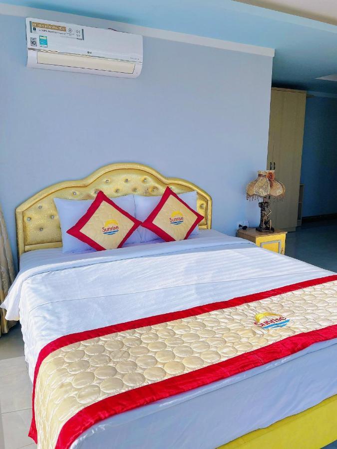 Hotel KháCh SạN Sunrise Ninh ThuạN Phan Rang-Tháp Chàm Esterno foto