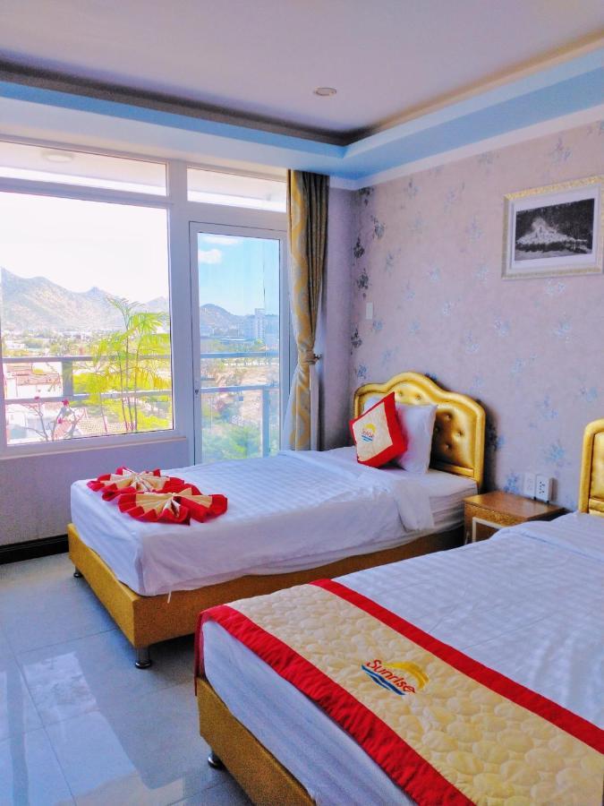 Hotel KháCh SạN Sunrise Ninh ThuạN Phan Rang-Tháp Chàm Esterno foto
