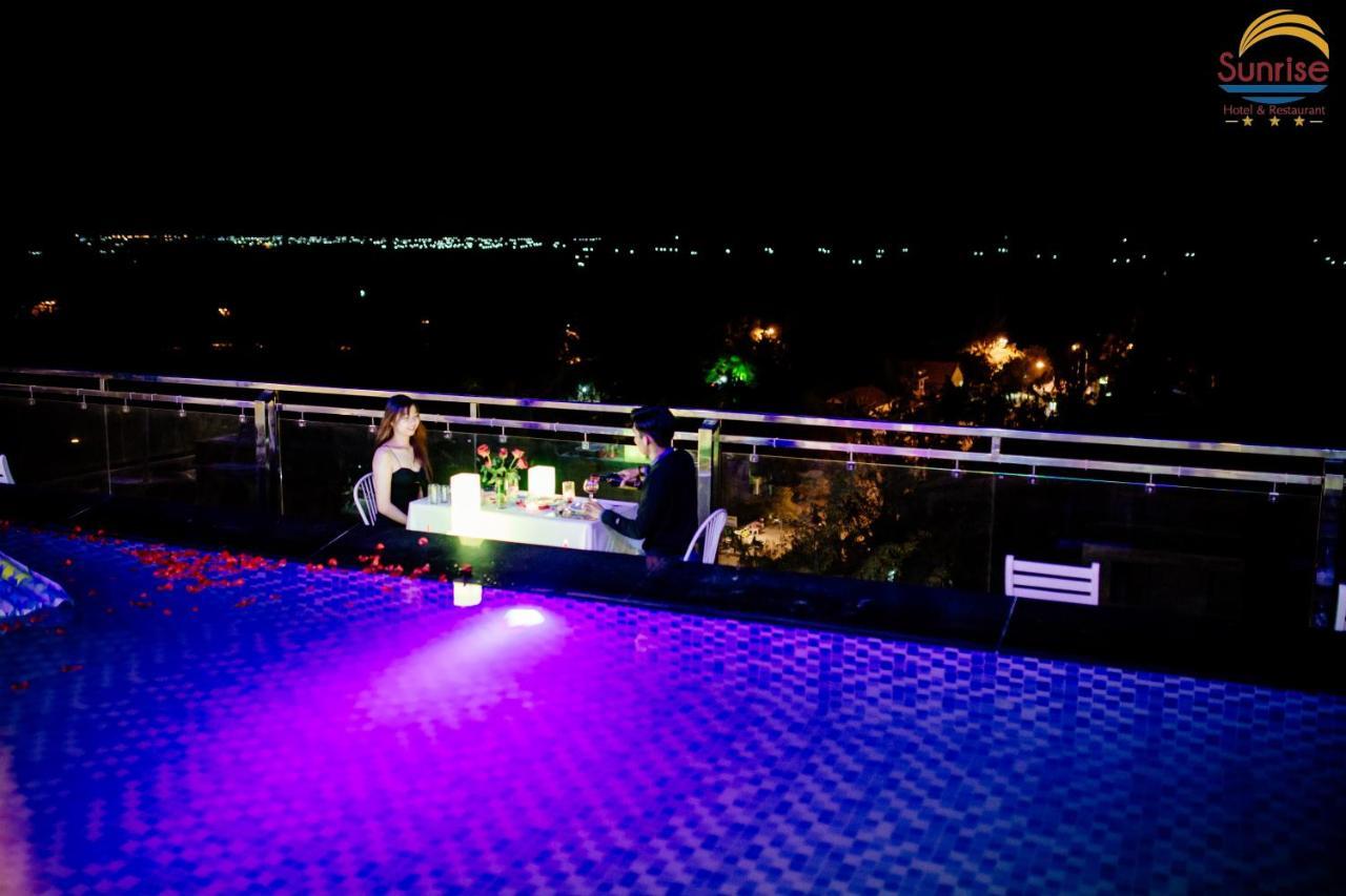 Hotel KháCh SạN Sunrise Ninh ThuạN Phan Rang-Tháp Chàm Esterno foto